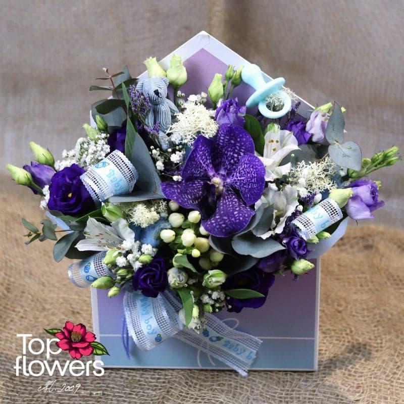 Аранжировка Орхидеи в Синя Кутия