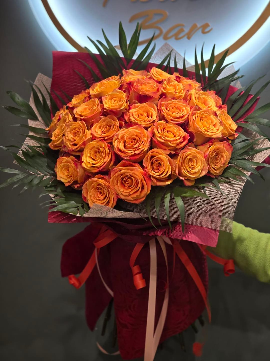 31 цветни рози - изображение 1