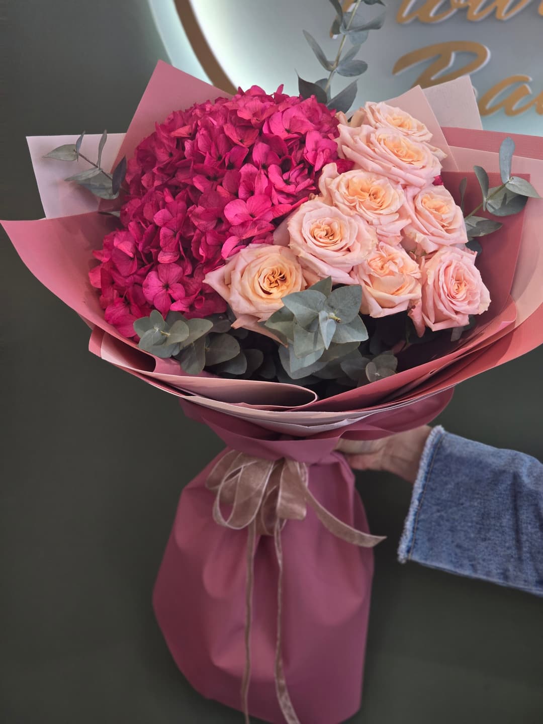 Елегантен букет - изображение 1