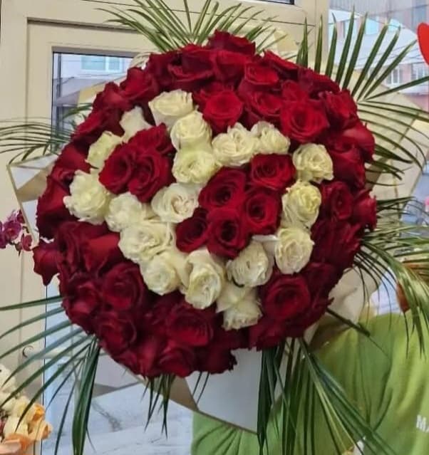 Букет 101 рози - изображение 1